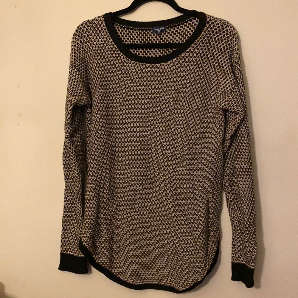 Splendid Sweater Medium